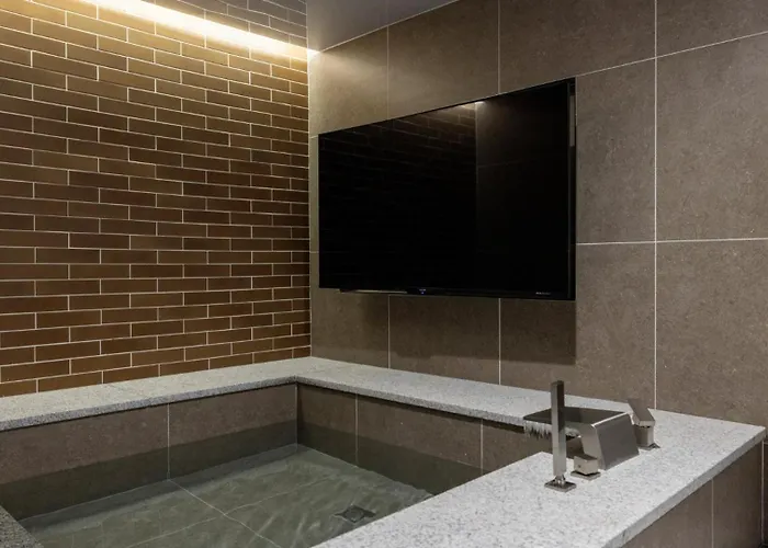 Hotel Loop Retreat By Anook Hongdae Seul