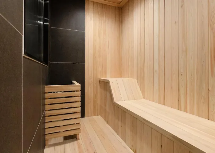 Loop Retreat By Anook Hongdae * Seul